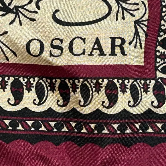OSCAR Paisley Patterned Scarf - 100% Silk